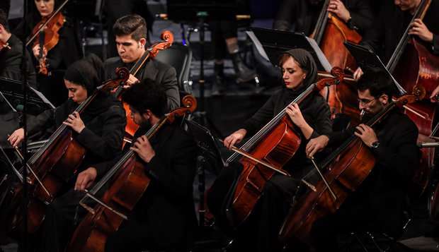 اجرای ویژه آیینی "حدیث سرافرازی" ارکستر ملی ایران