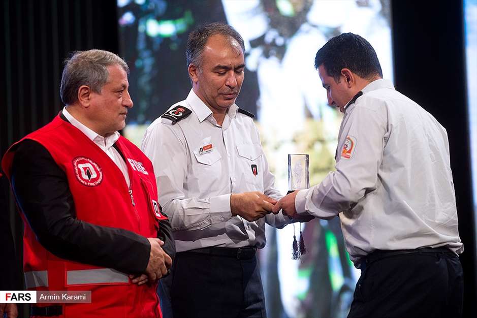 رونمایی از تجهیزات جدید آتش‌ نشانی