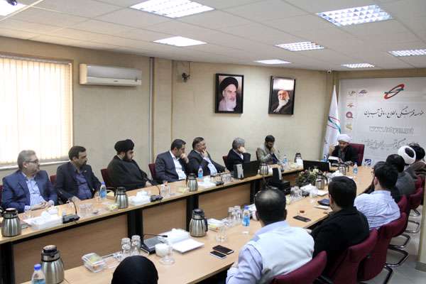 دیدار صمیمانه حجت الاسلام قمی با مدیران تبیان