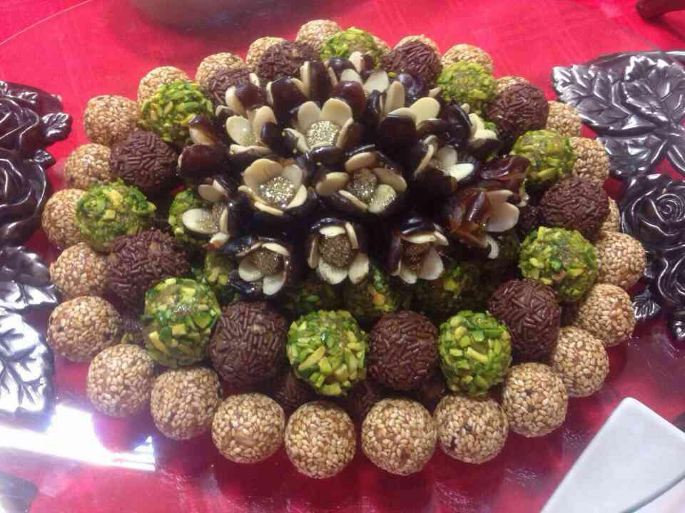 آشنایی با روش تهیهی رنگینک لقمه ای آشنایی با روش تهیهی رنگینک لقمه ای