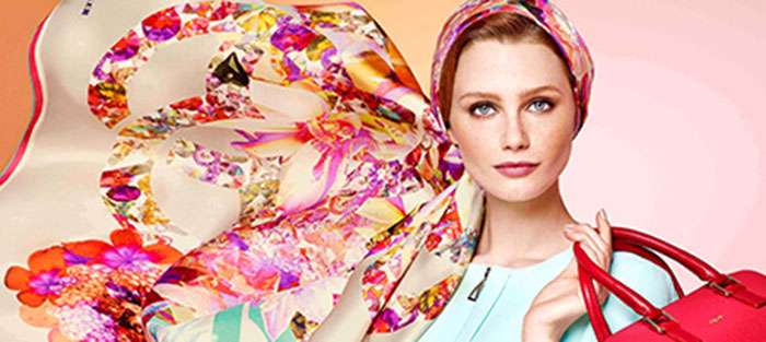 چگونه متناسب با رنگ لباسمان آرایش کنیم؟ چگونه متناسب با رنگ لباسمان آرایش کنیم؟