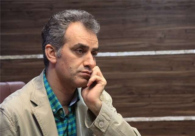 با "کرمی" دربارهی حاشیهو متن "تئاتر" با "کرمی" دربارهی حاشیهو متن "تئاتر"