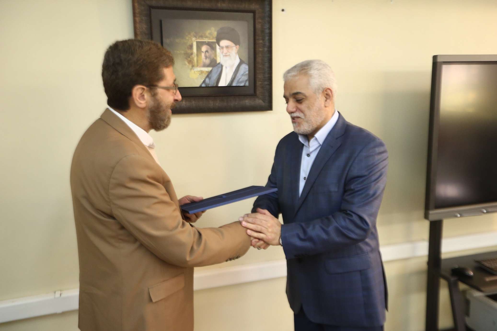 تقدیر معاون صدا از گزارشگران اعزامی به مسابقات پاراآسیایی و المپیک جوانان