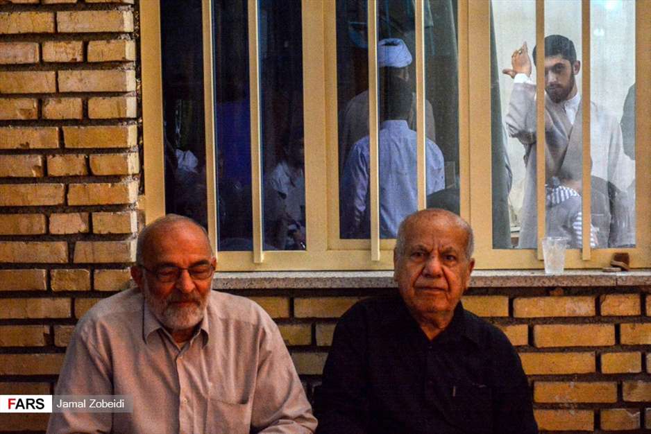 مراسم عمامه گذاری طلاب مدرسه علمیه امام خامنه‌ای اهواز