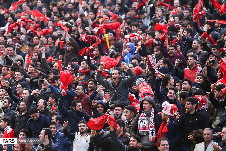 لیگ برتر فوتبال تراکتورسازی ۴ ـ ذوب آهن ۱