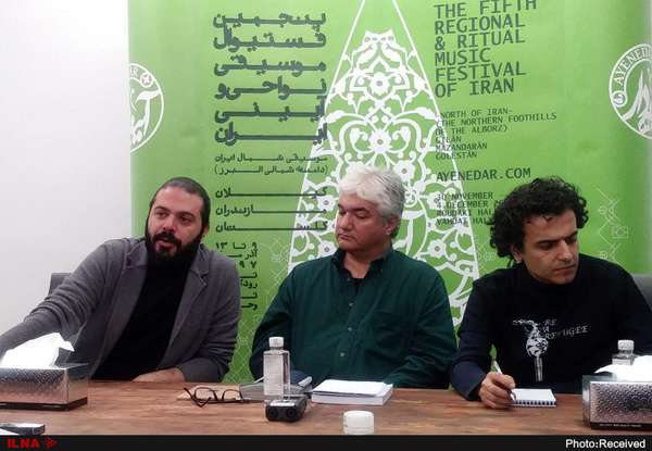 زکات پولی که در طول سال به دست میآوریم، صرف آیینهدار میشود زکات پولی که در طول سال به دست میآوریم، صرف آیینهدار میشود