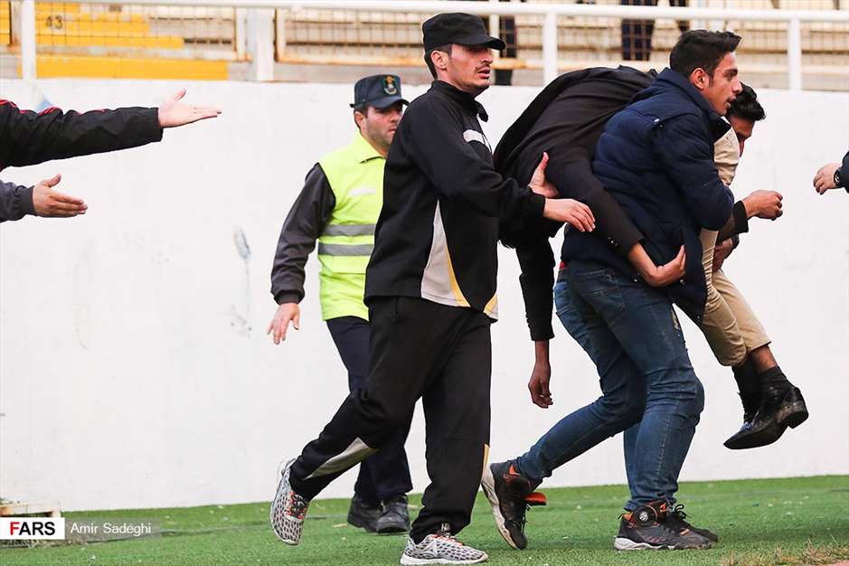 لیگ برتر فوتبال تراکتورسازی ۴ ـ ذوب آهن ۱