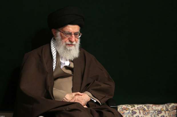 مراسم عزاداری اربعین در حسینیه امام(ره) با حضور هیاتهای دانشجویی مراسم عزاداری اربعین در حسینیه امام(ره) با حضور هیاتهای دانشجویی