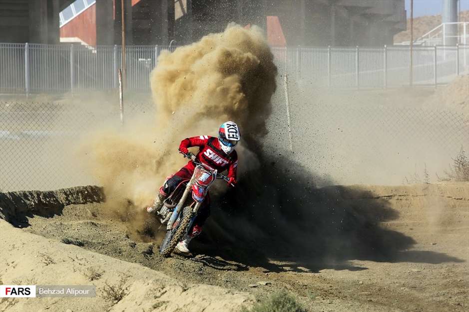 مسابقات موتور کراس قهرمانی کشور در همدان
