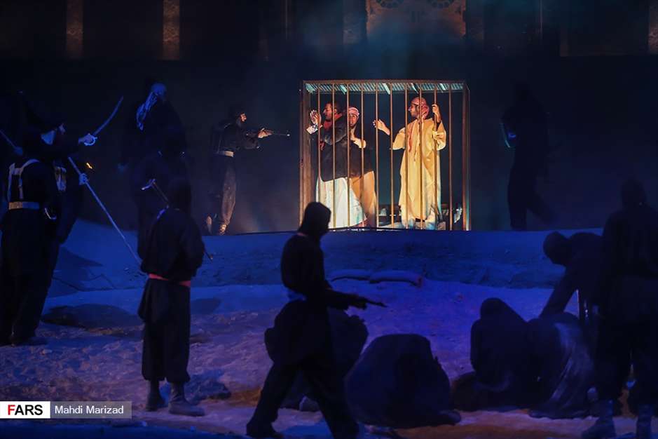 نمایش بزرگ «تنهاتر از مسیح»