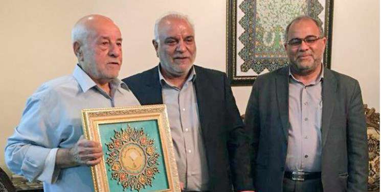 اهدای ۵ میلیارد تومان برای مسقفسازی حرم حضرت زینب(س) اهدای ۵ میلیارد تومان برای مسقفسازی حرم حضرت زینب(س)