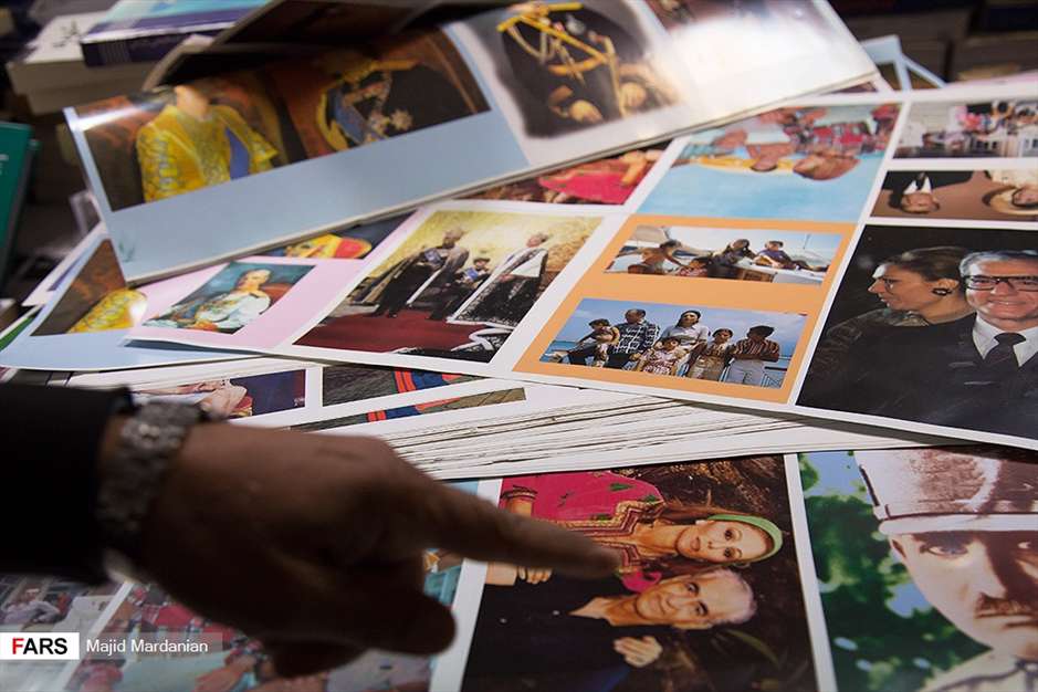 کشف کتاب‌های قاچاق