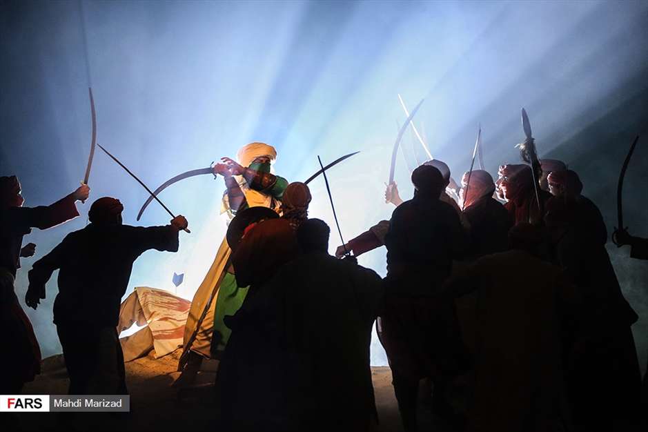 نمایش بزرگ «تنهاتر از مسیح»