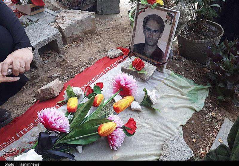 پسرم در راه اعتلای فرهنگ پایداری نظام جمهوری اسلامی شهید شد پسرم در راه اعتلای فرهنگ پایداری نظام جمهوری اسلامی شهید شد