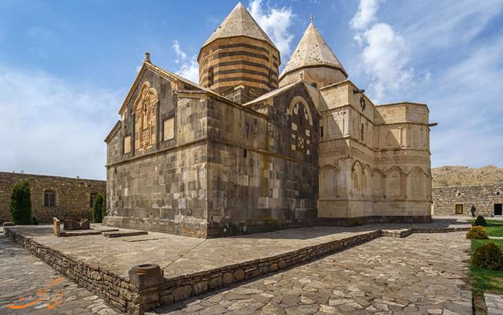 قره کلیسا در آذربایجان غربی، اولین کلیسای جامع مسیحیت جهان قره کلیسا در آذربایجان غربی، اولین کلیسای جامع مسیحیت جهان
