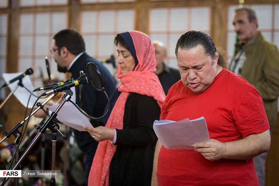 تقدیر از پیشکسوتان طنز رادیو