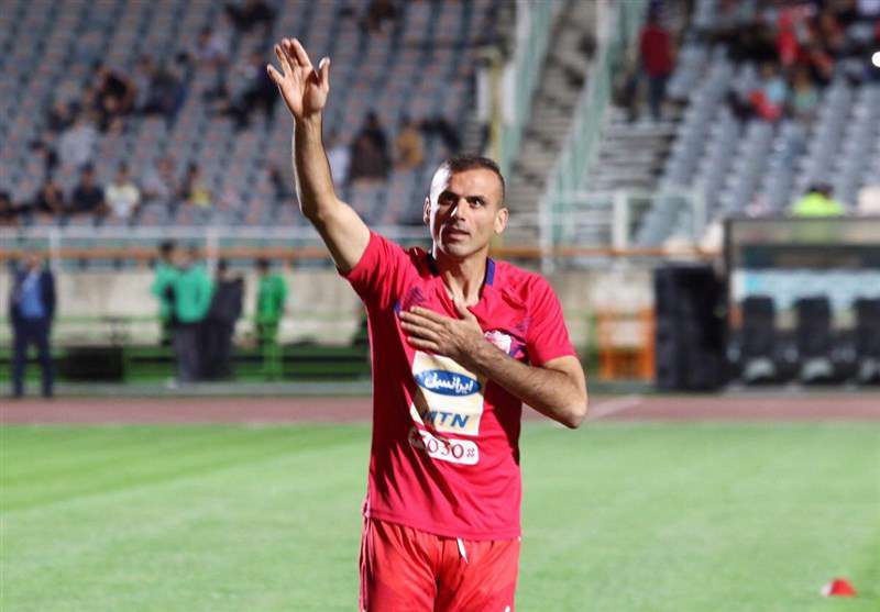 واکنش عجیب کاپیتان پرسپولیس به اعتصاب سرخپوشان واکنش عجیب کاپیتان پرسپولیس به اعتصاب سرخپوشان