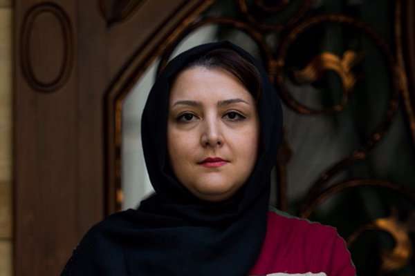 دو قطبی شدن، ادبیات ایران را زمین میزند دو قطبی شدن، ادبیات ایران را زمین میزند