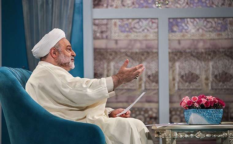 گفتگوی یک زوج گنجشک که حضرت سلیمان(ع) را منقلب کرد گفتگوی یک زوج گنجشک که حضرت سلیمان(ع) را منقلب کرد