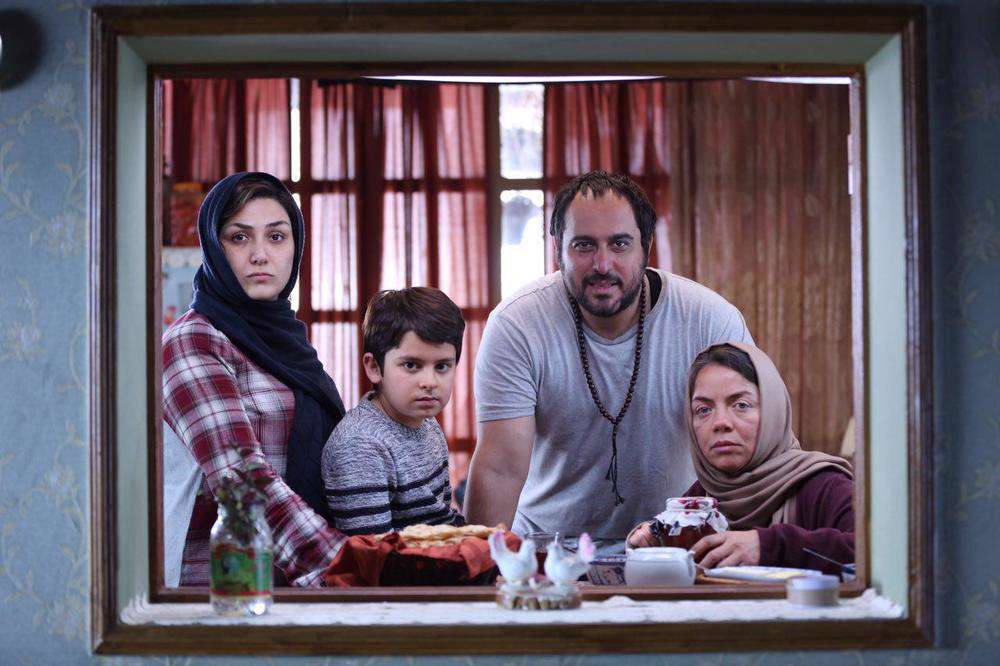نمک پاشیدن روی زالوها! نمک پاشیدن روی زالوها!