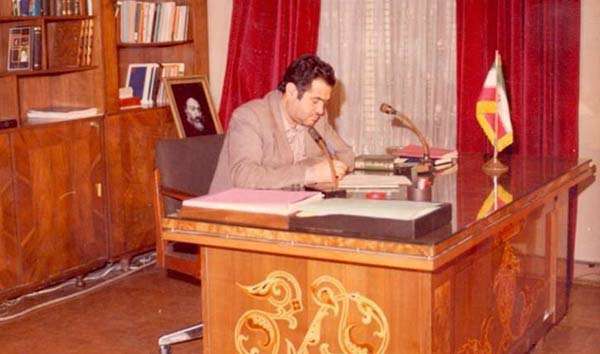 استاد سیّد علی اکبر پرورش استاد سیّد علی اکبر پرورش