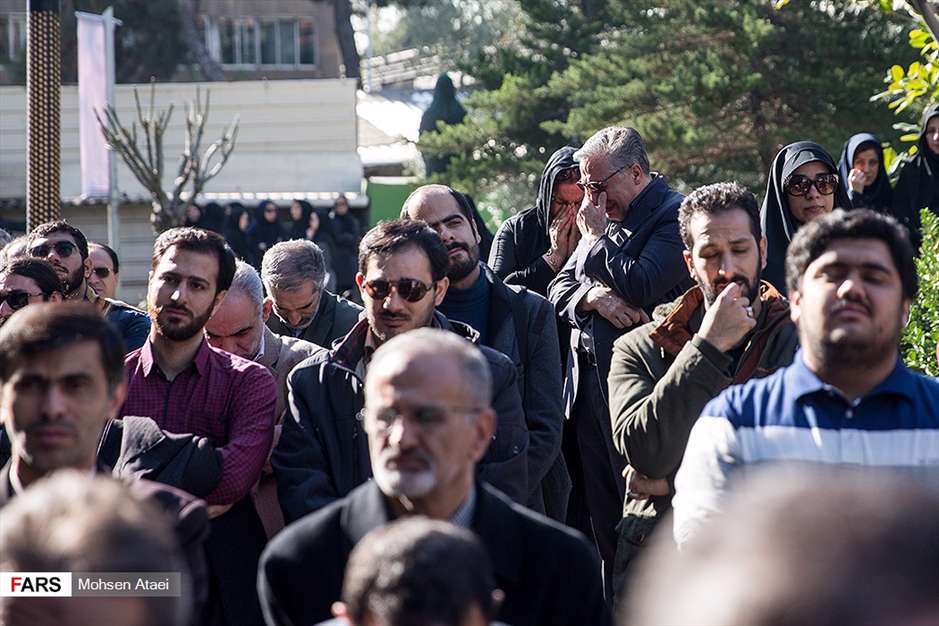 مراسم تشییع پیکر مرحوم زرویی نصرآباد