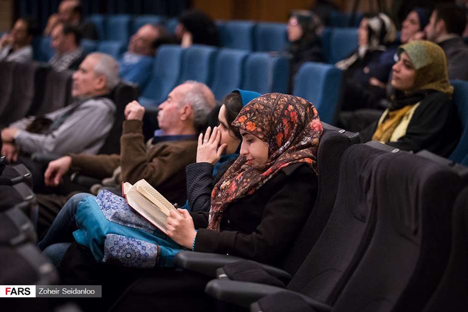 شب شعر طنز در حلقه رندان