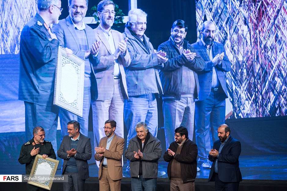 اختتامیه شانزدهمین جشنواره تئاتر مقاومت