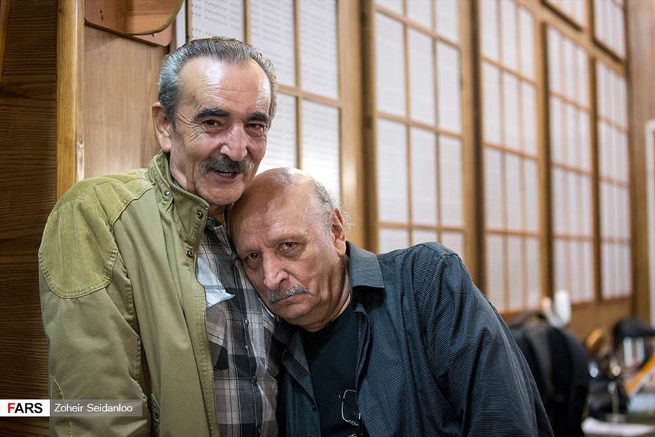 تقدیر از پیشکسوتان طنز رادیو