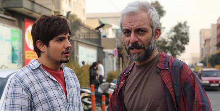 «لیسانسهها» فرم جدیدی از طنز را ارائه کرد «لیسانسهها» فرم جدیدی از طنز را ارائه کرد