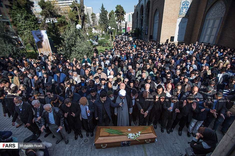 مراسم تشییع پیکر مرحوم زرویی نصرآباد