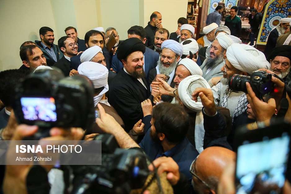 تجدید میثاق میهمانان کنفرانس وحدت با آرمان‌های امام خمینی(ره)