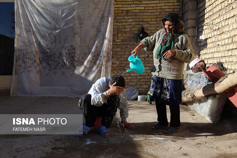 دستانی که می‌لرزد، دلی که آرام است