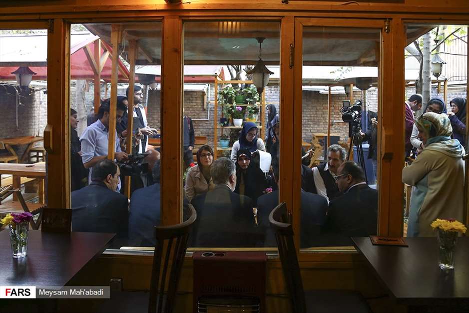 کتابگردی وزیر فرهنگ و ارشاد اسلامی