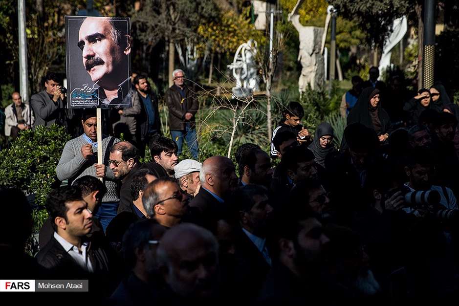 مراسم تشییع پیکر مرحوم زرویی نصرآباد