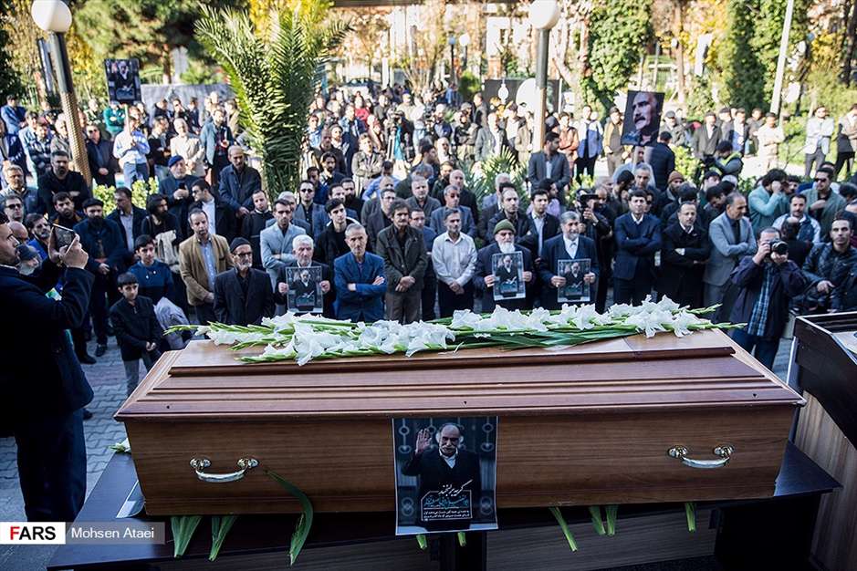 مراسم تشییع پیکر مرحوم زرویی نصرآباد