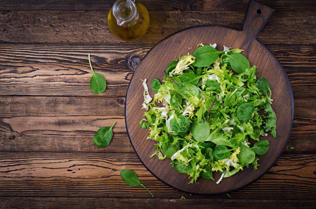 چرا سبزیجات برگدار برای سلامت کبد مفیدند؟ چرا سبزیجات برگدار برای سلامت کبد مفیدند؟