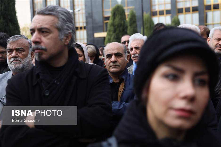 تشییع پیکر حسین محب‌اهری