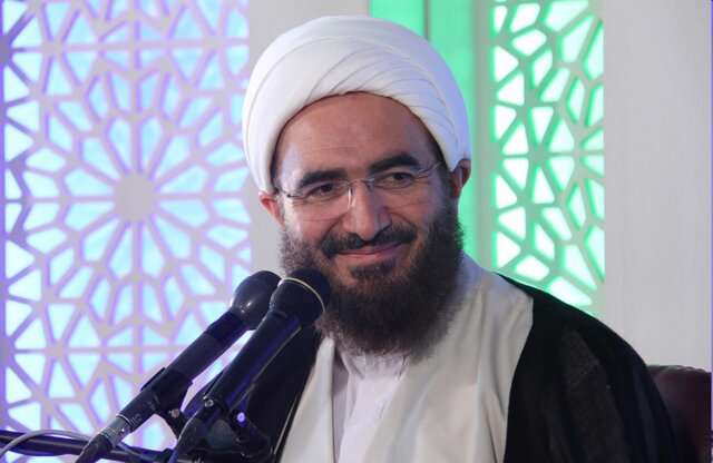 ۱۰ نکته درباره «شیخ خندان» ۱۰ نکته درباره «شیخ خندان»
