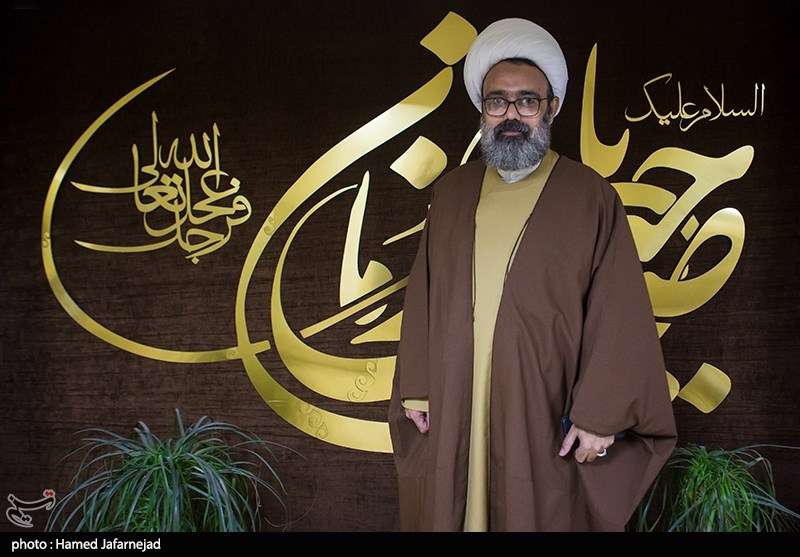 حجتالاسلام دانشمند: فاطمیه باید به ما سبک زندگی بیاموزد حجتالاسلام دانشمند: فاطمیه باید به ما سبک زندگی بیاموزد
