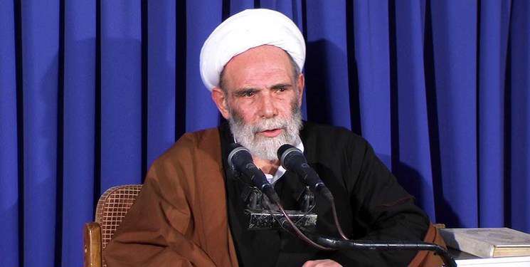 جوان ۲۵ سالهای که رساله امام خمینی را گردآوری کرد جوان ۲۵ سالهای که رساله امام خمینی را گردآوری کرد