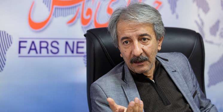 چرا «صادق کرمیار» خودش «نامیرا» را میسازد؟ چرا «صادق کرمیار» خودش «نامیرا» را میسازد؟