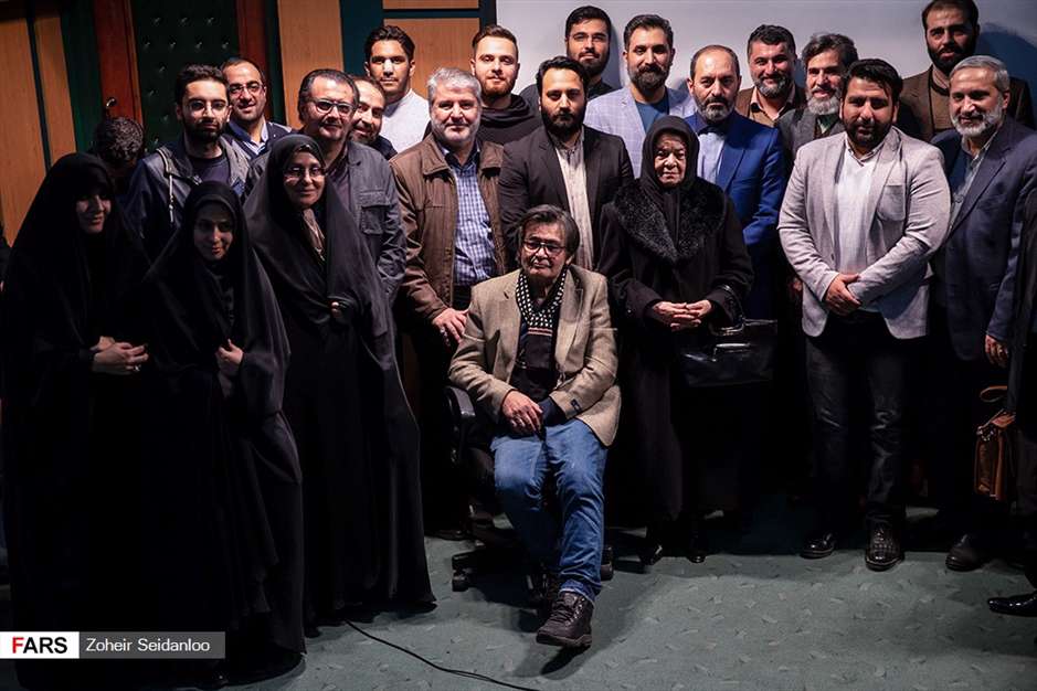 نشست صمیمی فرمانده سپاه تهران بزرگ با هنرمندان