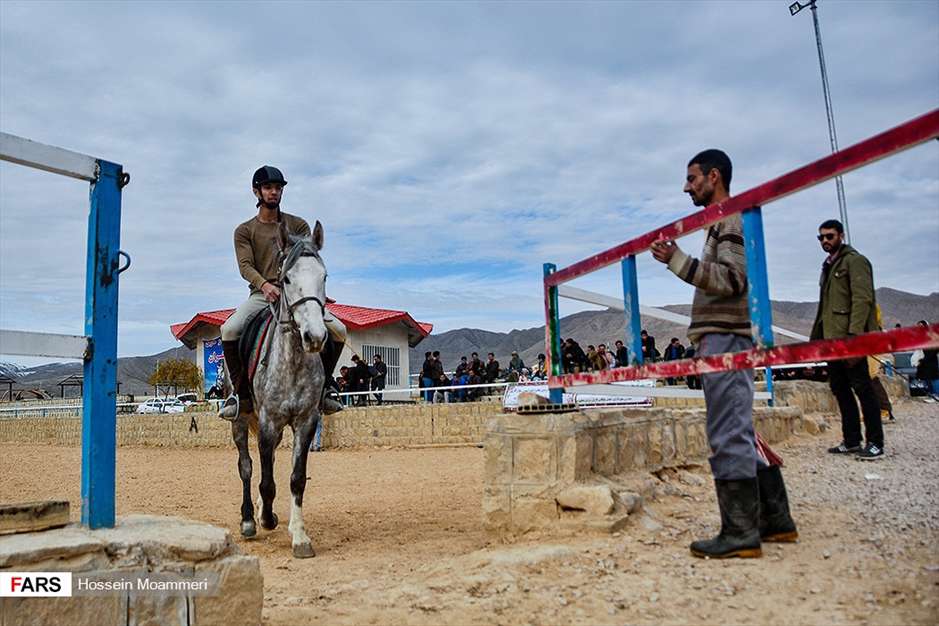 مسابقات پرش با اسب ترکمن در بجنورد
