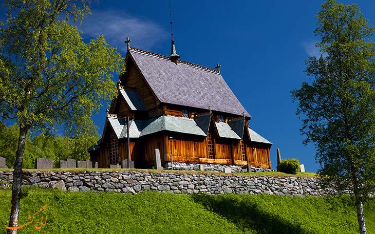 کلیسای چوبی هوپرستاد