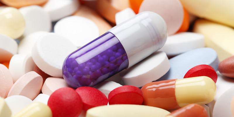 نگهداری دارو در منزل خطراتی به همراه دارد نگهداری دارو در منزل خطراتی به همراه دارد