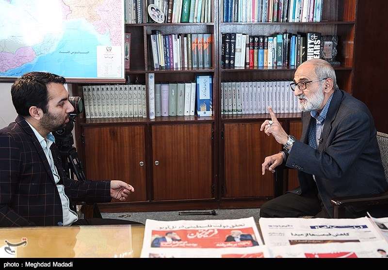 این پروندهی سروش، کدیور و باستانی در کیهان است این پروندهی سروش، کدیور و باستانی در کیهان است