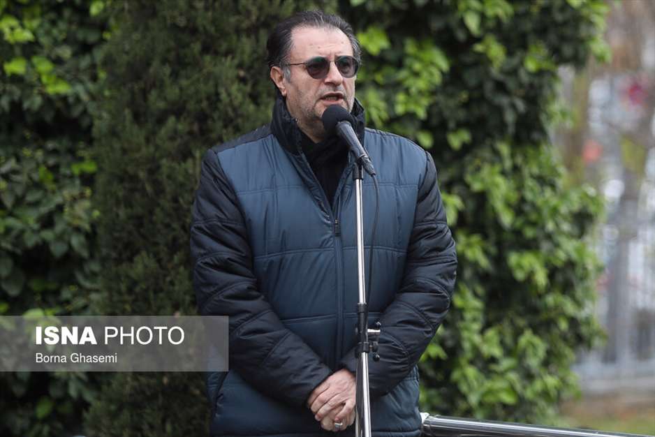 تشییع پیکر حسین محب‌اهری