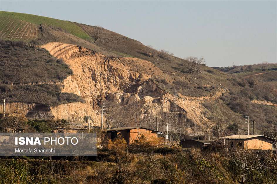 تپه‌هایی که بلعیده می‌شوند