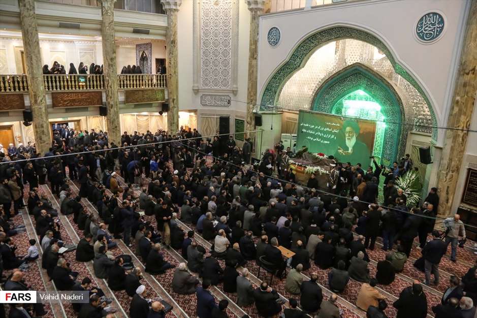 وداع با پیکر آیت‌الله هاشمی شاهرودی